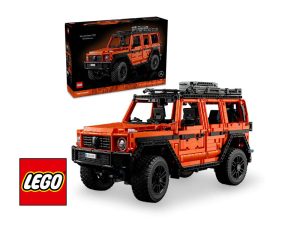 LEGO® Mercedes-Benz G 500 PROFESSIONAL Line or £200 cash alternative
