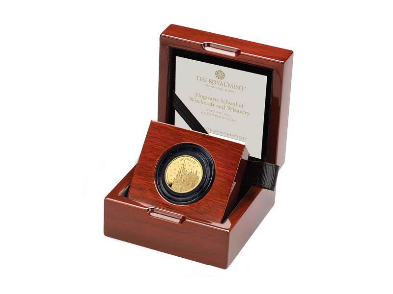 Hogwarts 2023 UK 1/4oz Gold Proof Coin or £700 in tax free cash