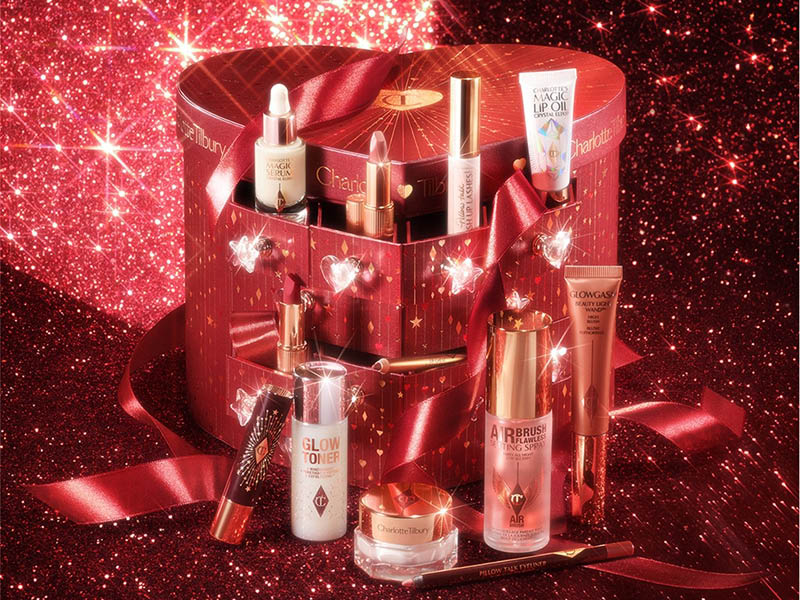 Win this stunning Charlotte Tilbury Beauty Treasure Chest Advent Calendar or £150 cash