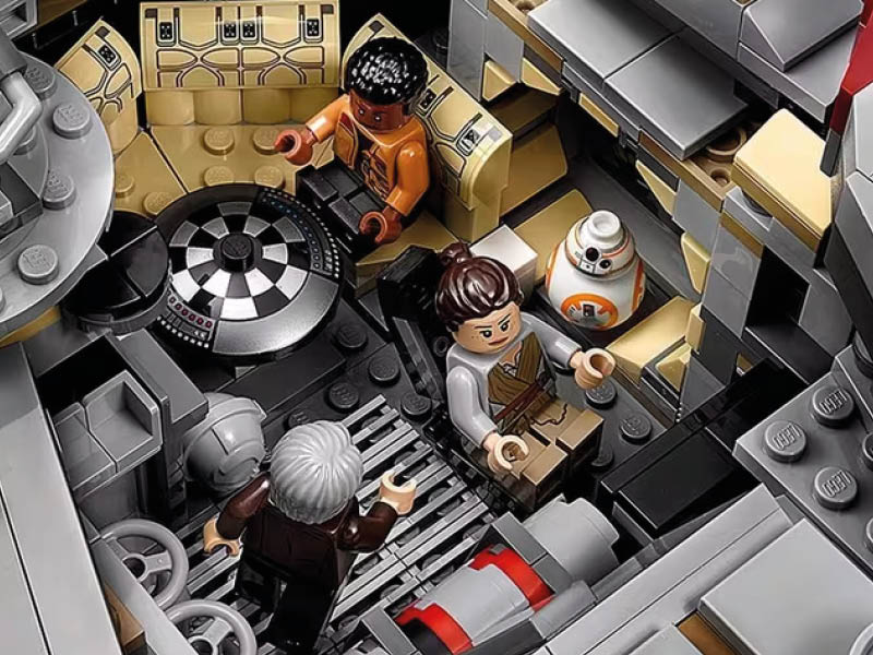Low odds LEGO Star Wars Ultimate Collector Series Millennium Falcon or £500 in tax free cash!